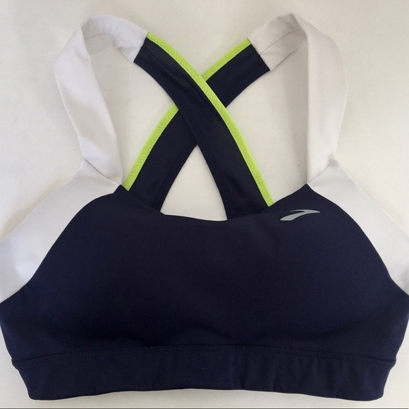 brooks uplift crossback sports bra